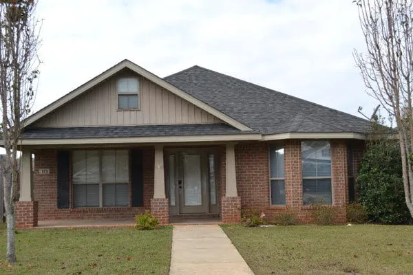 $1,700 | 313 Blackfriars Street, Fairhope, AL 36532