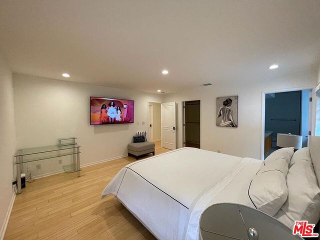 a view of walk in closet