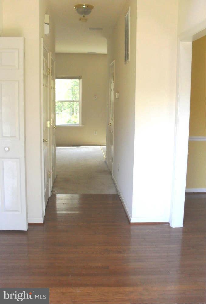 267 Red Cloud Road Lusby, MD 20657 - Photo 4 of 23 Foyer