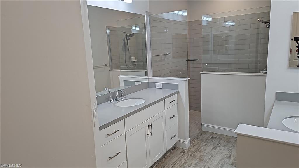 2305 Ariane Drive Naples, FL 34112 - Photo 15 of 40