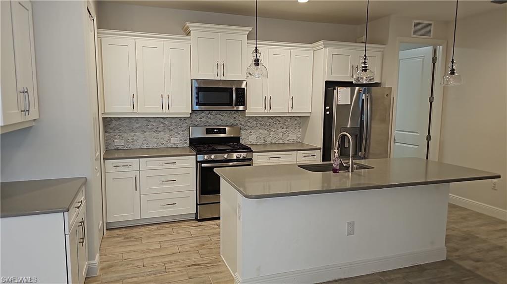 2305 Ariane Drive Naples, FL 34112 - Photo 23 of 40