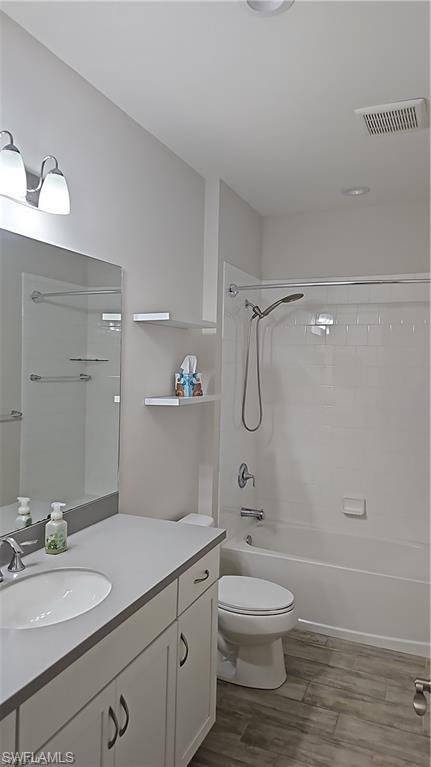 2305 Ariane Drive Naples, FL 34112 - Photo 30 of 40