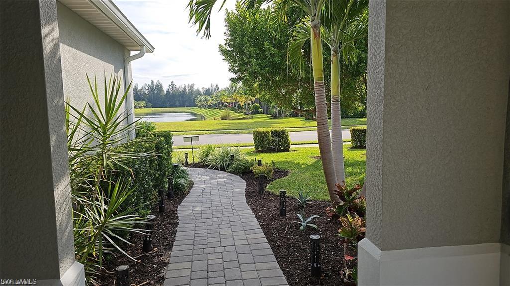 2305 Ariane Drive Naples, FL 34112 - Photo 5 of 40