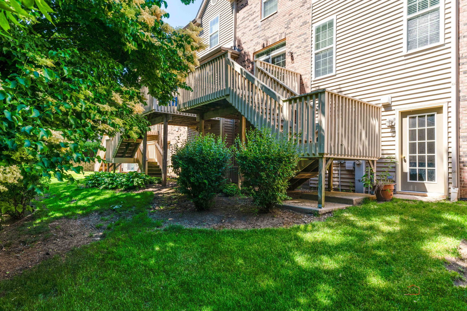 790 Oak Hollow Road Crystal Lake, IL 60014 - Photo 29 of 33