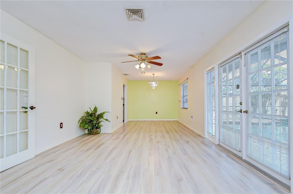 11875 92nd Way North Largo, FL 33773 - Photo 20 of 36