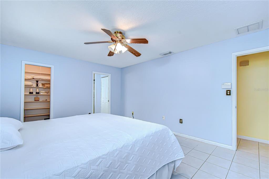 11875 92nd Way North Largo, FL 33773 - Photo 23 of 36
