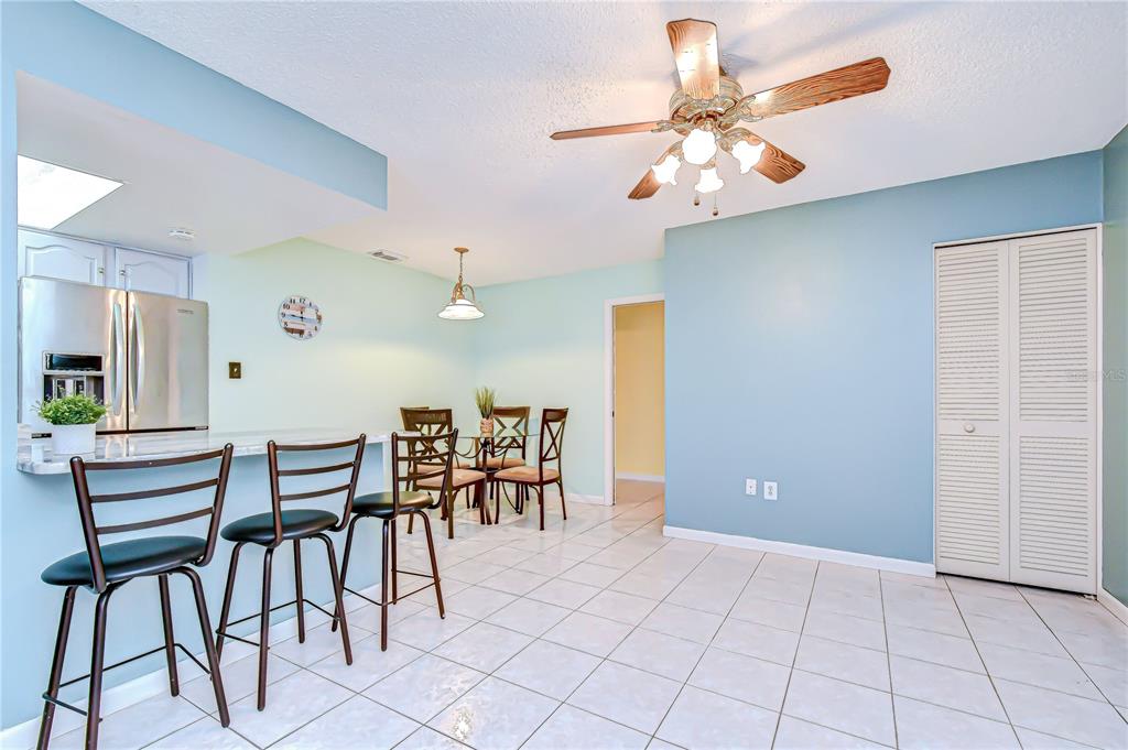 11875 92nd Way North Largo, FL 33773 - Photo 6 of 36