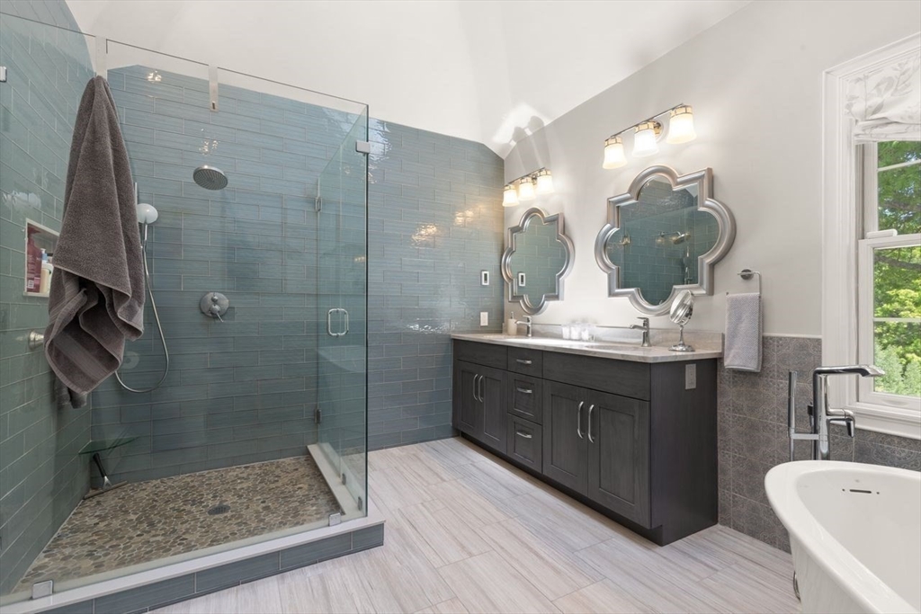 9 Bragg Road Foxboro, MA 02035 - Photo 25 of 42
