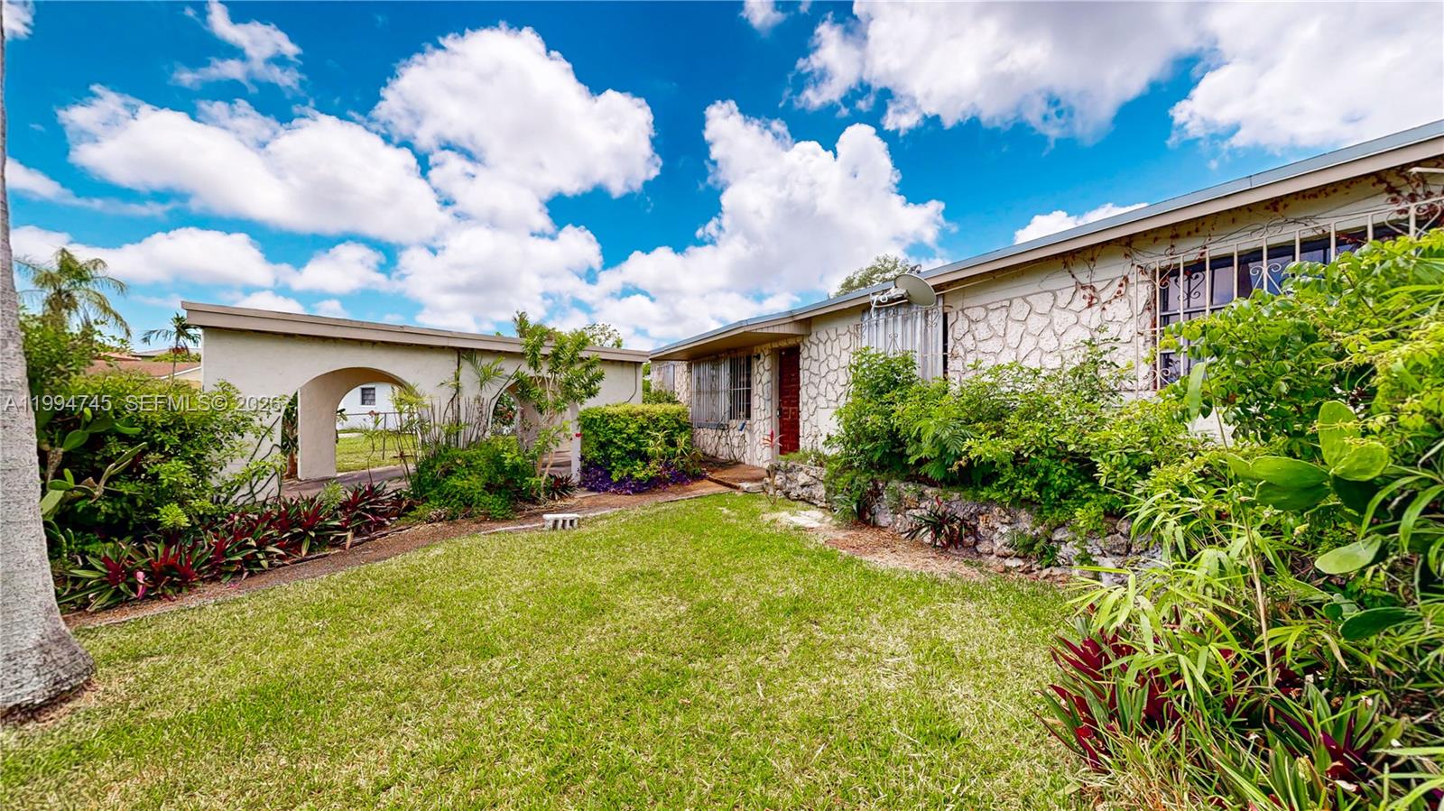 22732 Southwest 113th Place Miami, FL 33170 - Photo 37 of 49