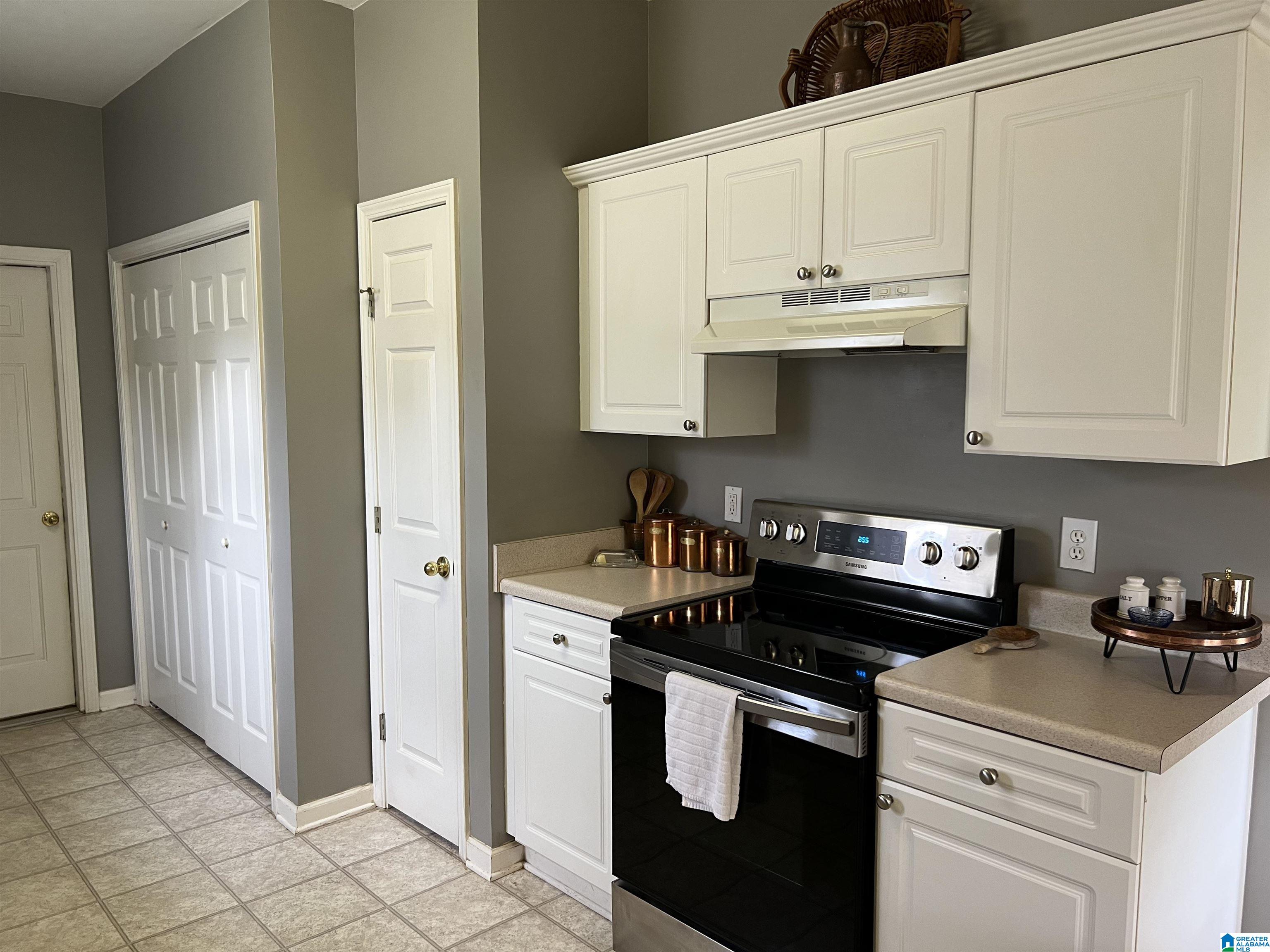 8663 Cedar Springs Circle Leeds, AL 35094 - Photo 6 of 14