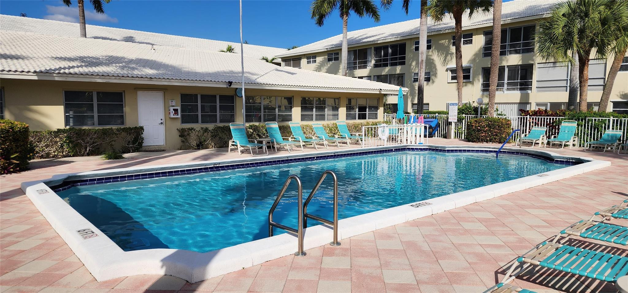 1951 Northeast 39th Street, Unit 353 Lighthouse Point, FL 33064 - Photo 22 of 26 Photo 22