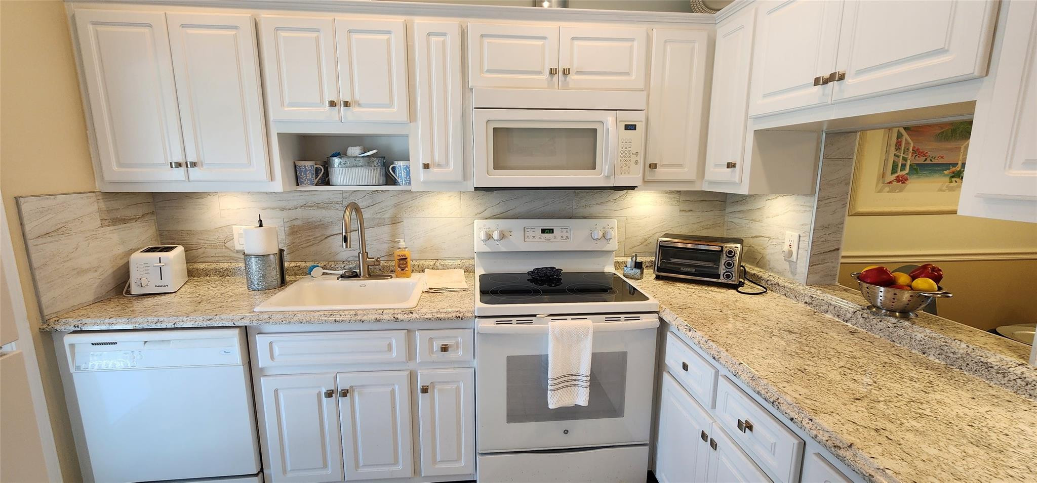 1951 Northeast 39th Street, Unit 353 Lighthouse Point, FL 33064 - Photo 10 of 26 Photo 10