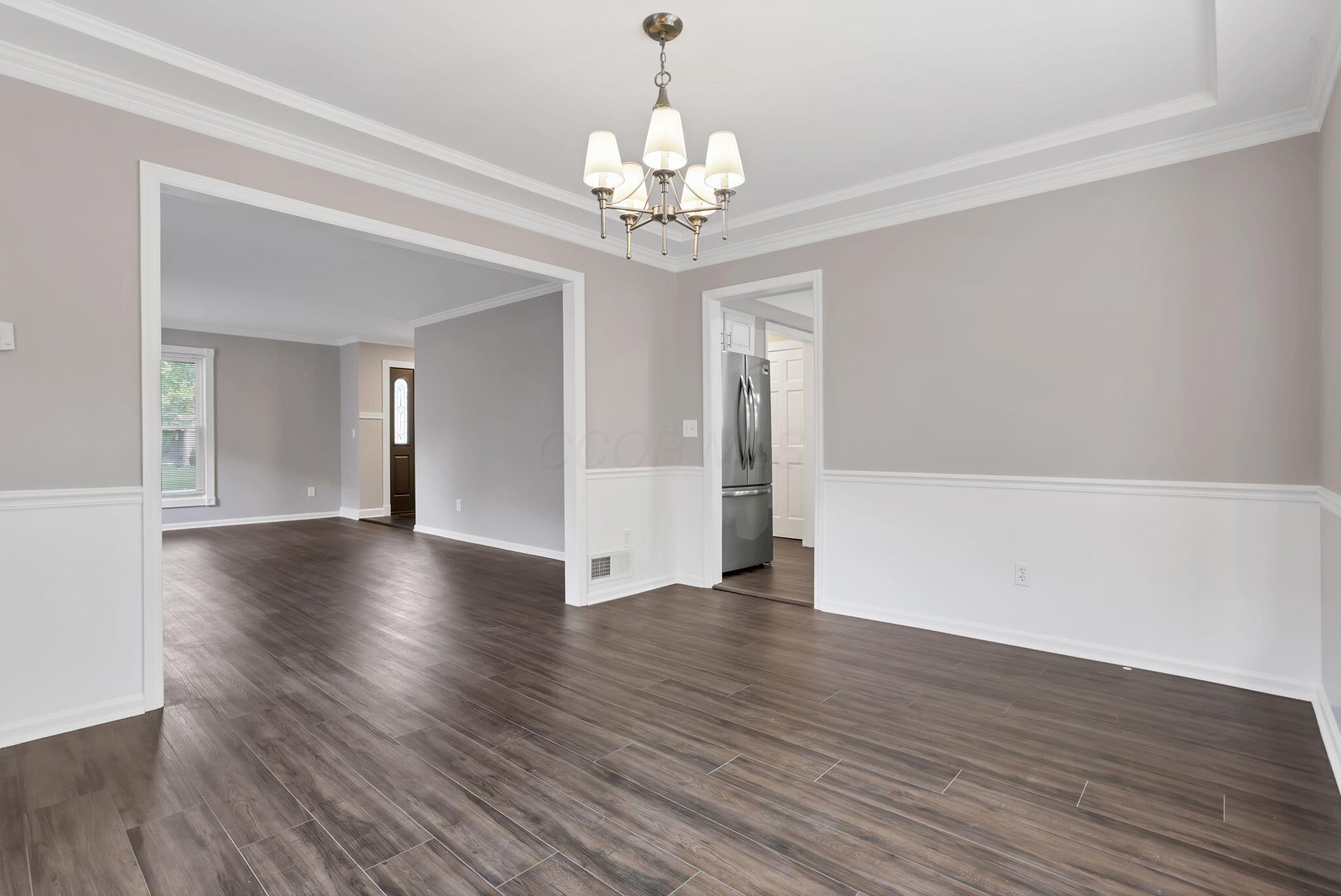 7048 Fitzgerald Road Dublin, OH 43017 - Photo 16 of 73 16-web-or-mls-4E7A4526