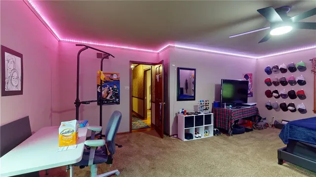 $365,000 | 2200 Northeast Parkway, St. Joseph, MO 64506