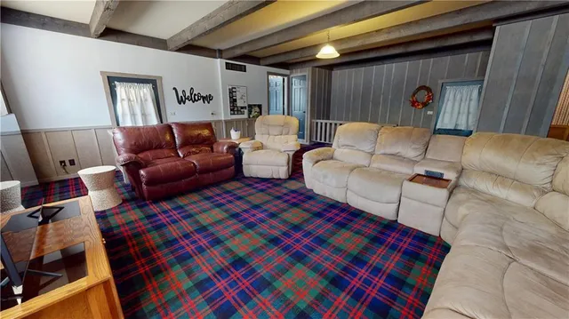 $365,000 | 2200 Northeast Parkway, St. Joseph, MO 64506