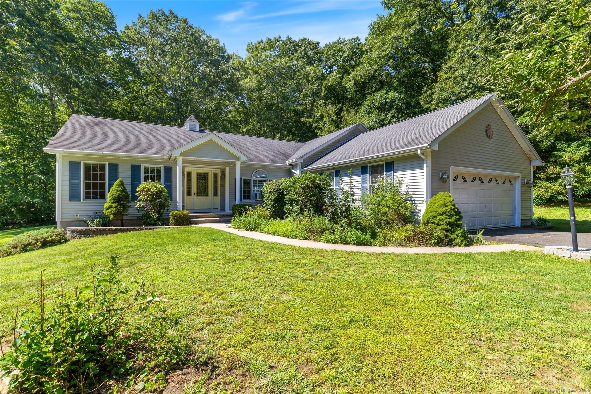 23 Brook Road East Lyme, CT 06357 - Photo 1 of 1 Gallery Image 1