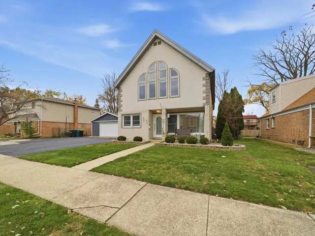 $549,900 | 10618 Mason Avenue, Chicago Ridge, IL 60415