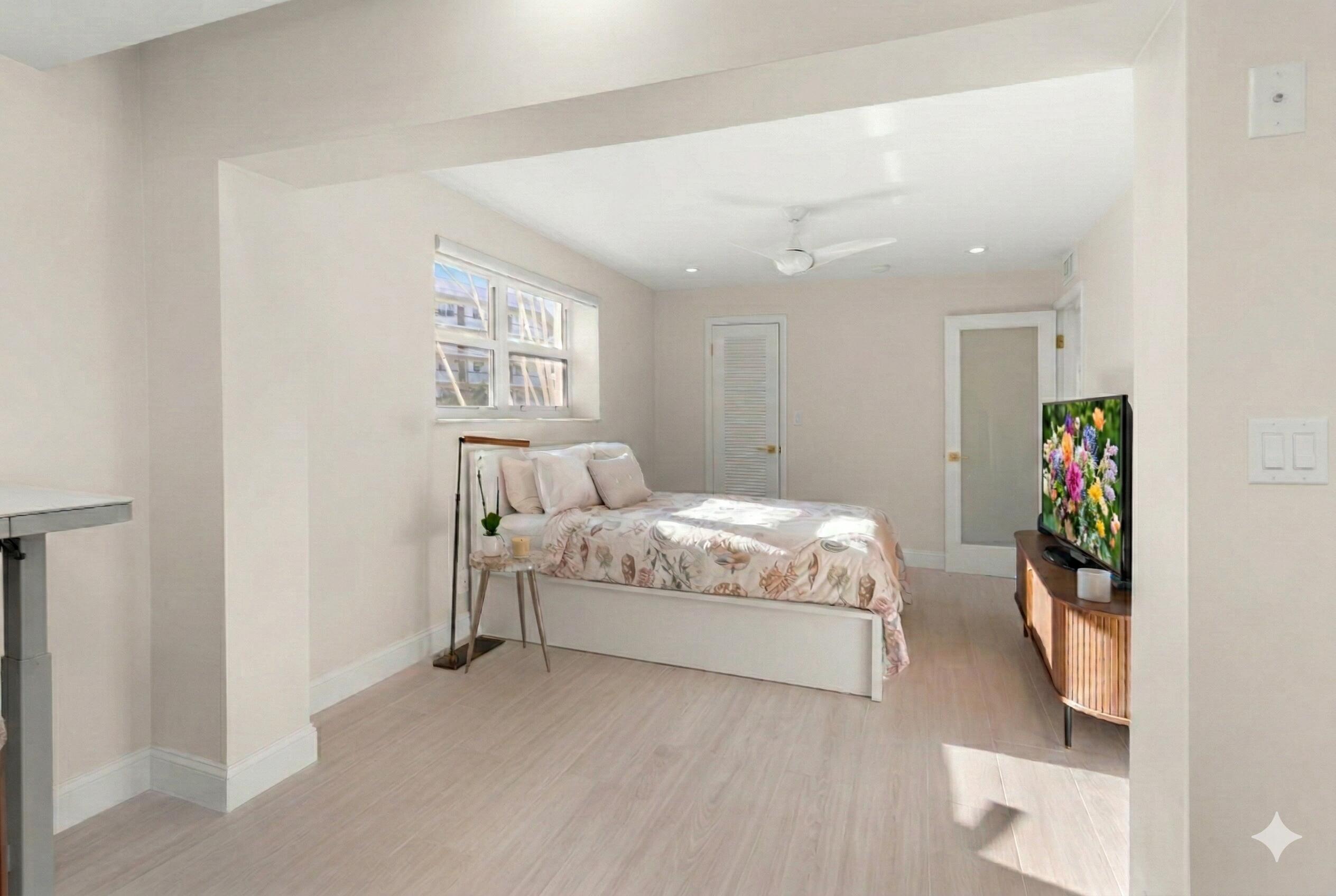 2871 North Ocean Boulevard, Unit C123 Boca Raton, FL 33431 - Photo 13 of 29 Master Bed