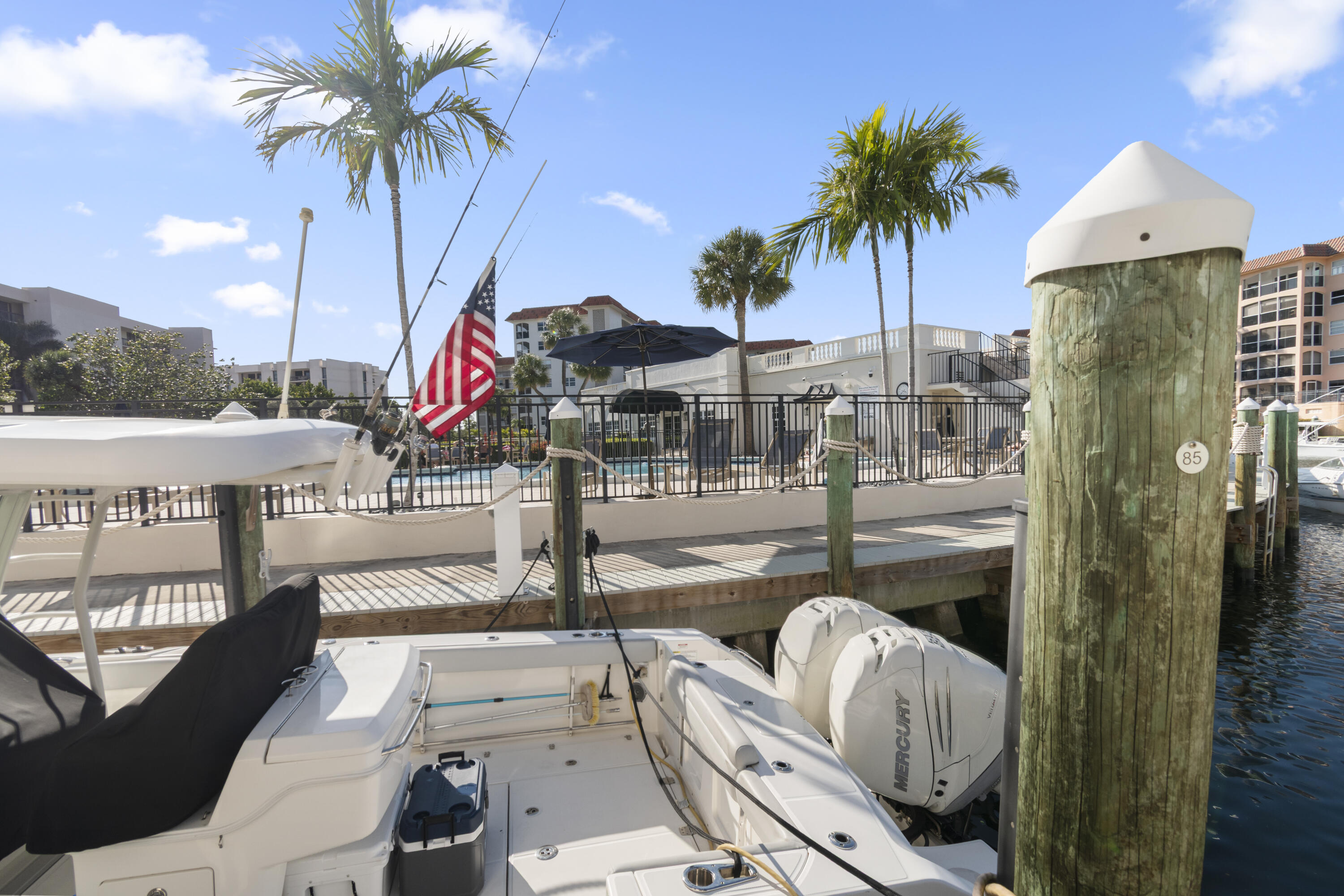 2871 North Ocean Boulevard, Unit C123 Boca Raton, FL 33431 - Photo 26 of 29 On site docks