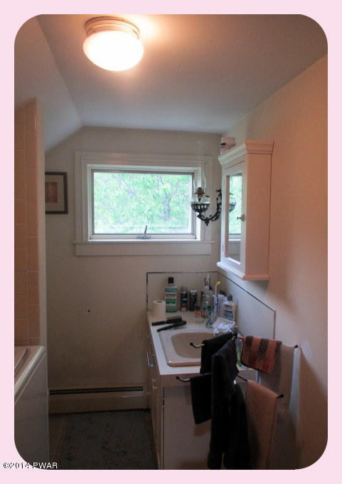 193 South Turnpike Road Newfoundland, PA 18445 - Photo 26 of 48