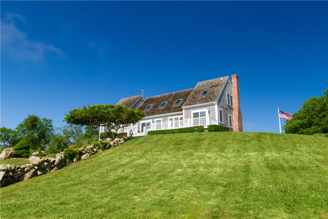 1320 Peckham Farm Road Block Island, RI 02807 - Photo 32 of 38 Gallery Image 32