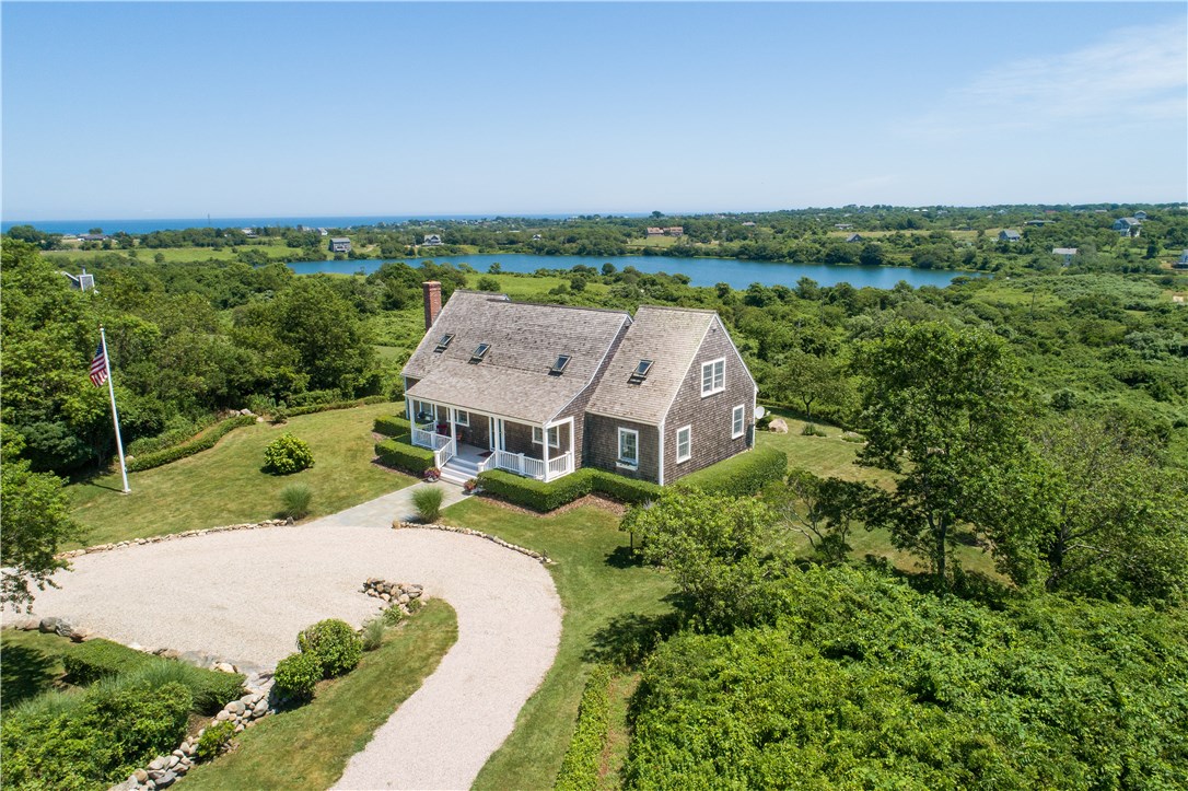 1320 Peckham Farm Road Block Island, RI 02807 - Photo 4 of 38 Gallery Image 4