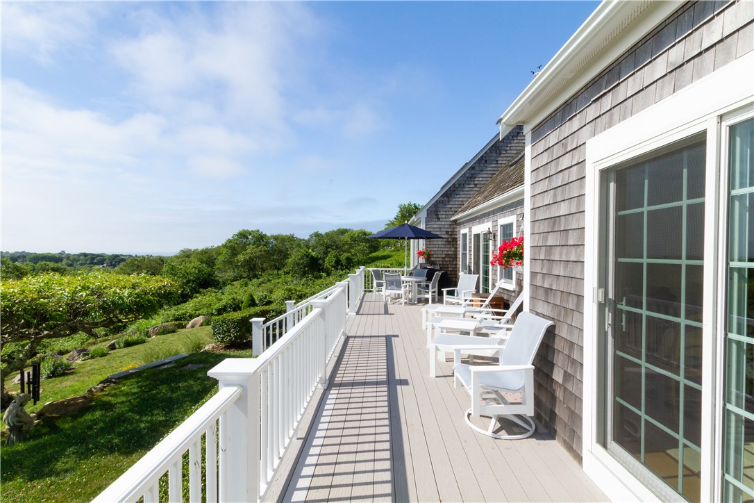 1320 Peckham Farm Road Block Island, RI 02807 - Photo 8 of 38 Gallery Image 8
