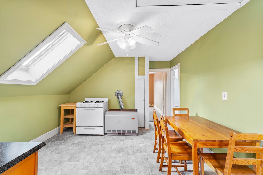 44 Highland Street Pawtucket, RI 02860 - Photo 18 of 35