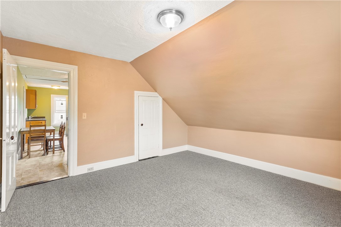 44 Highland Street Pawtucket, RI 02860 - Photo 23 of 35