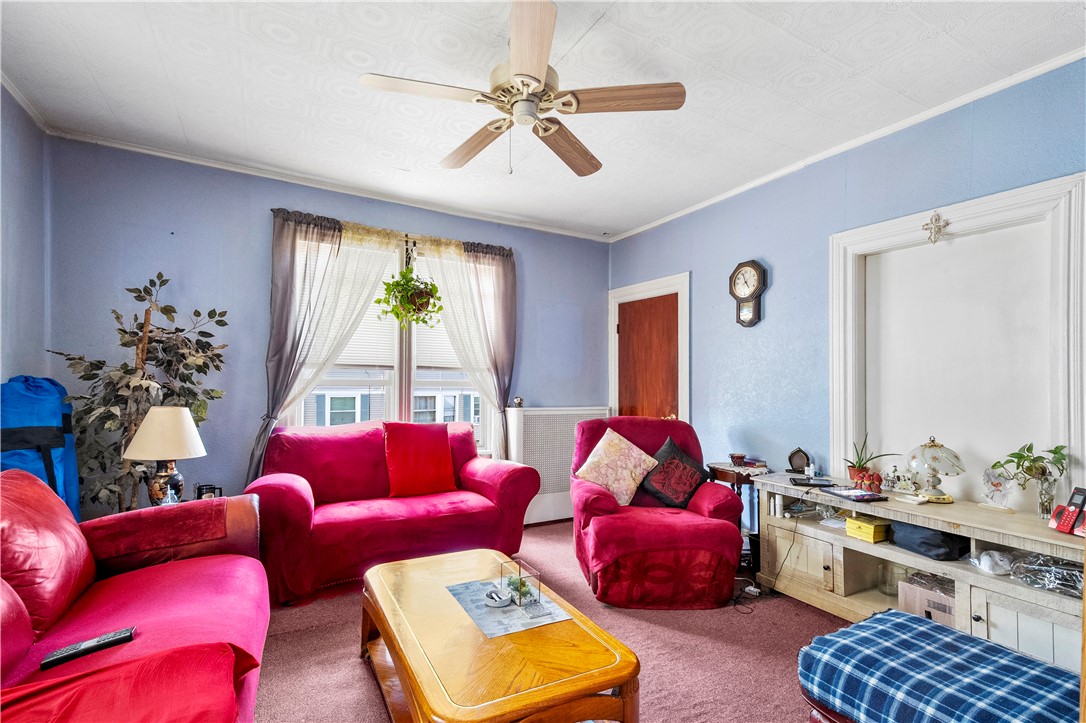 44 Highland Street Pawtucket, RI 02860 - Photo 25 of 35