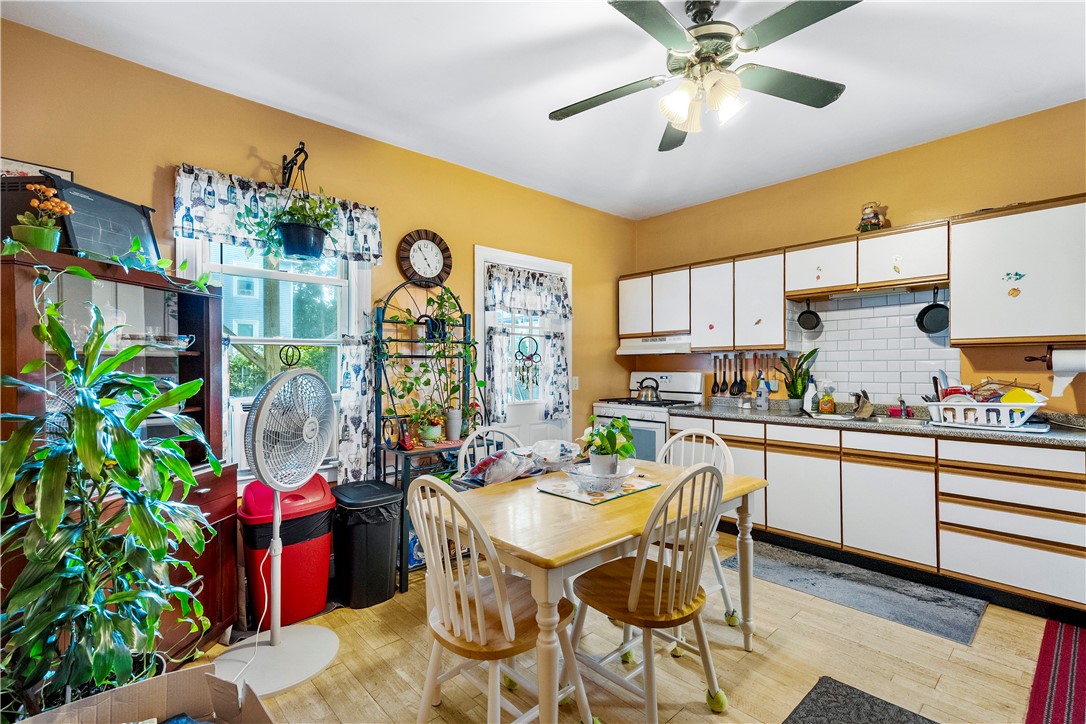 44 Highland Street Pawtucket, RI 02860 - Photo 29 of 35