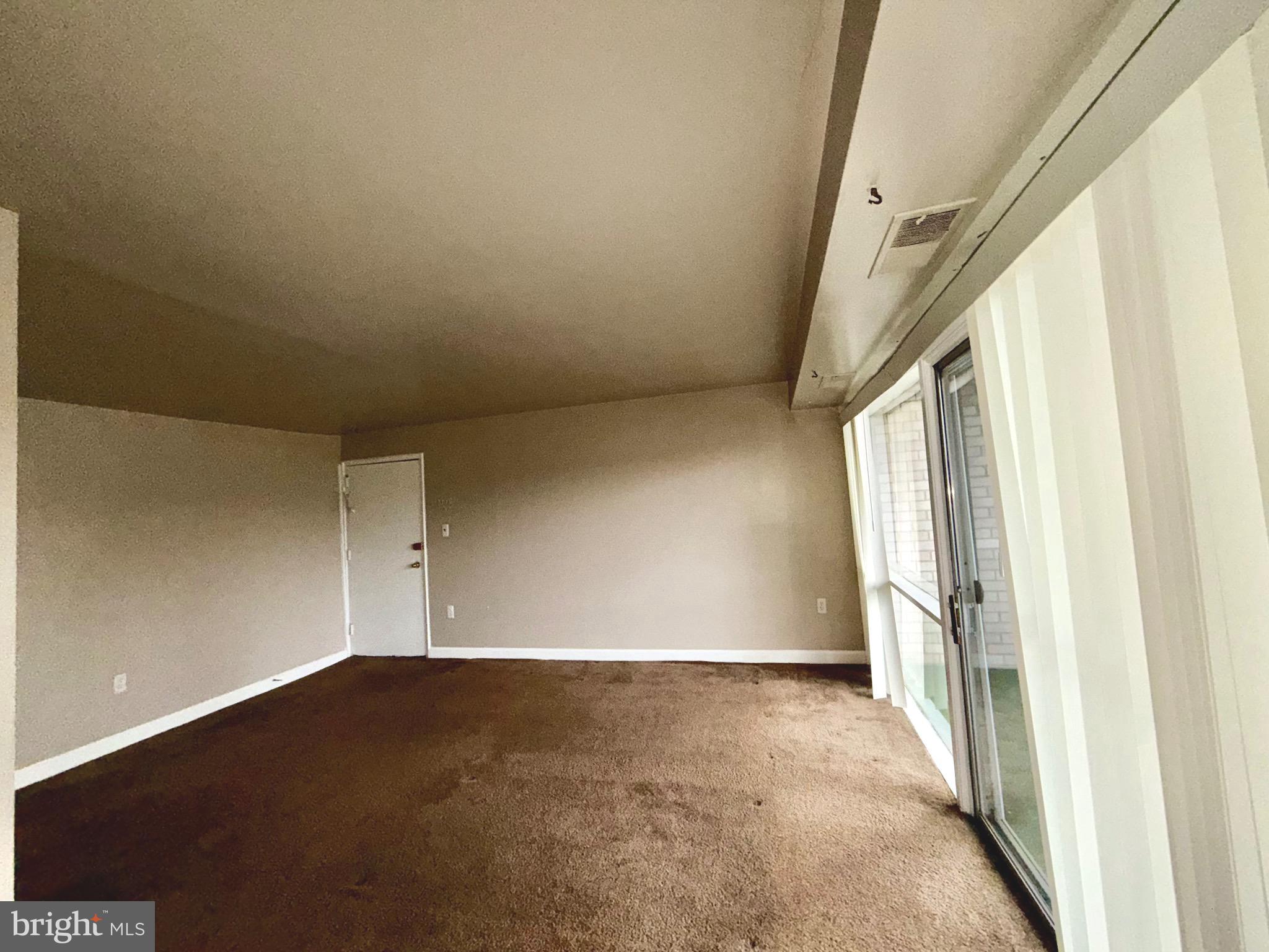 9282 Adelphi Road, Unit 303 Hyattsville, MD 20783 - Photo 3 of 16 Living Room View
