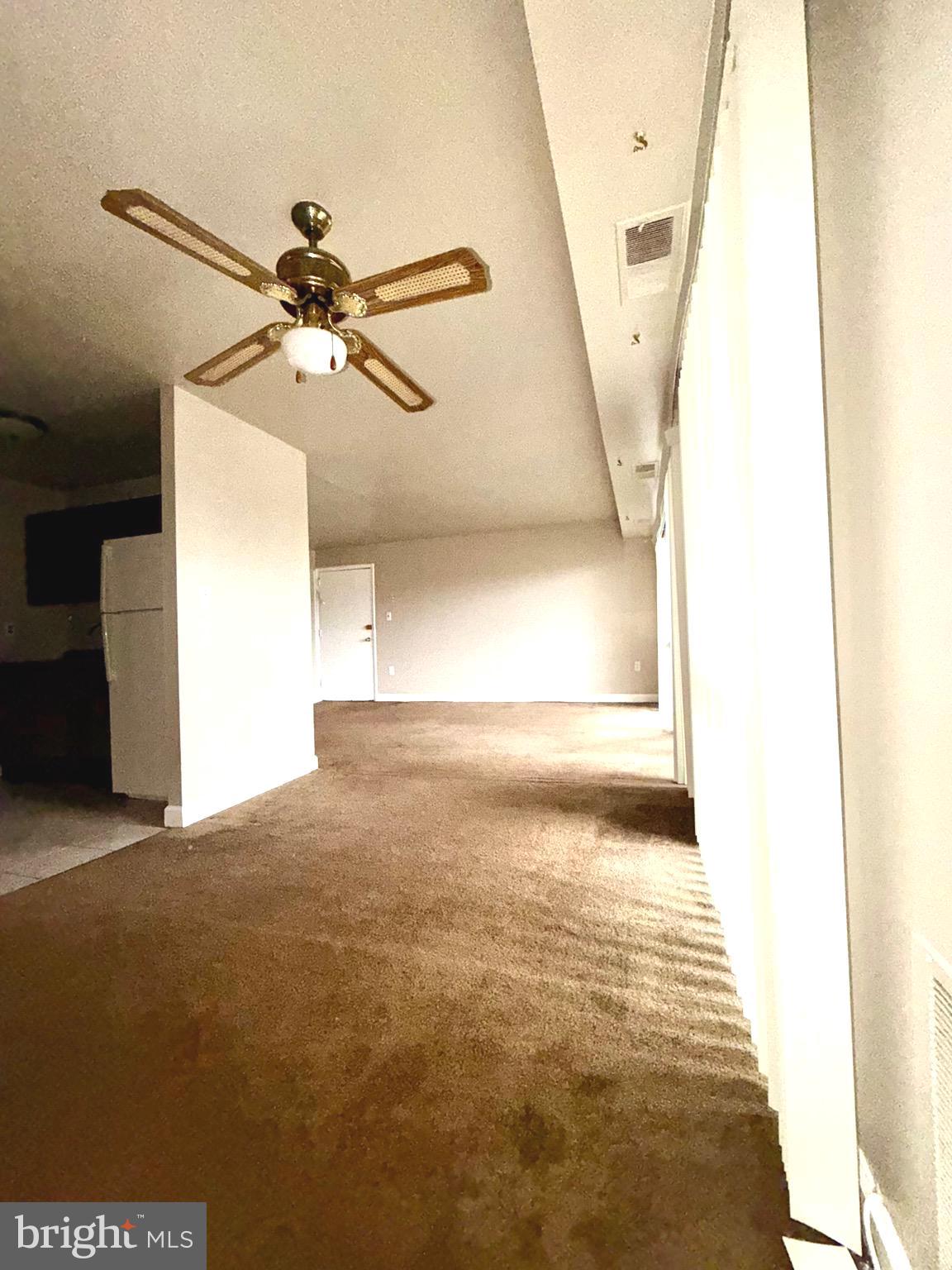 9282 Adelphi Road, Unit 303 Hyattsville, MD 20783 - Photo 5 of 16 Dining Area
