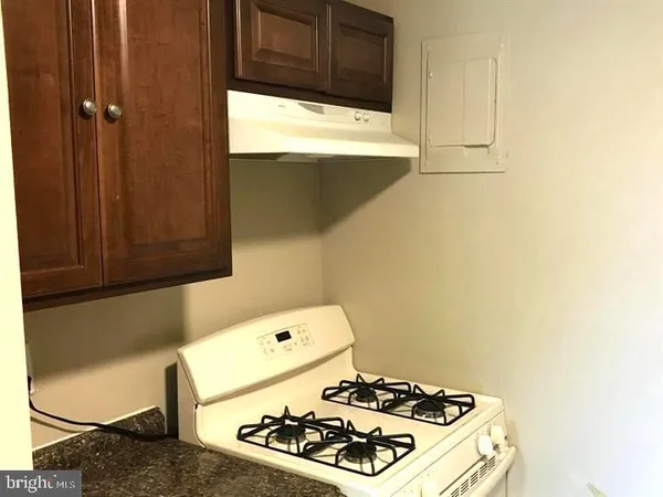 $1,550 | 9282 Adelphi Road, Unit 303, Hyattsville, MD 20783
