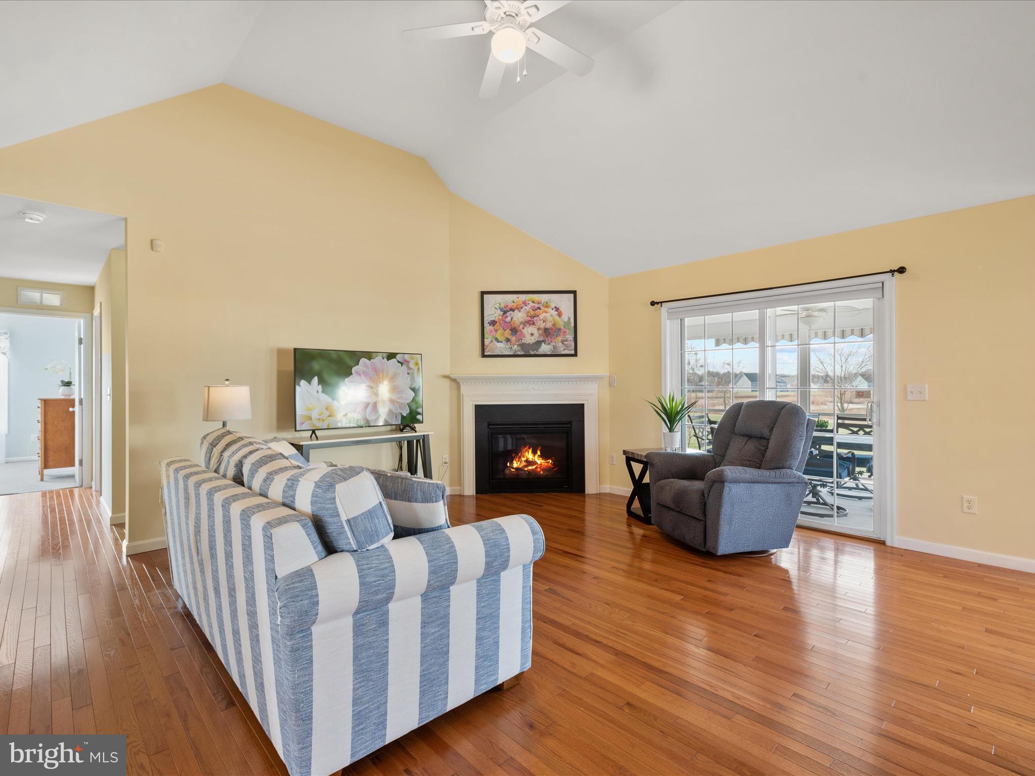 845 Abagail Circle Harrington, DE 19952 - Photo 18 of 74 Living Room