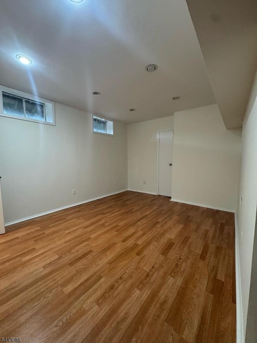 82 Sycamore Court Bernards, NJ 07920 - Photo 16 of 17