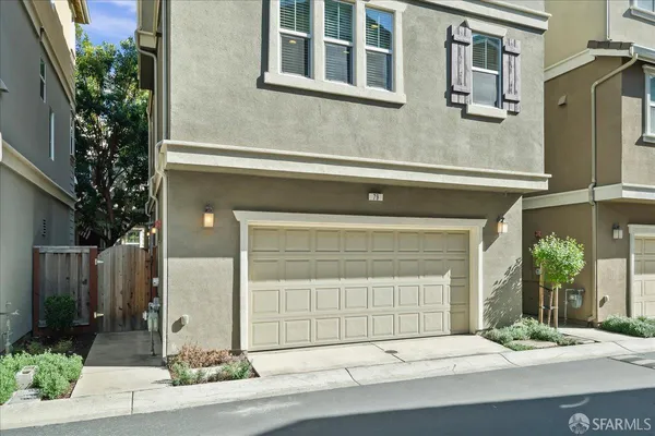 $899,000 | 79 Middleton Place, Hayward, CA 94544