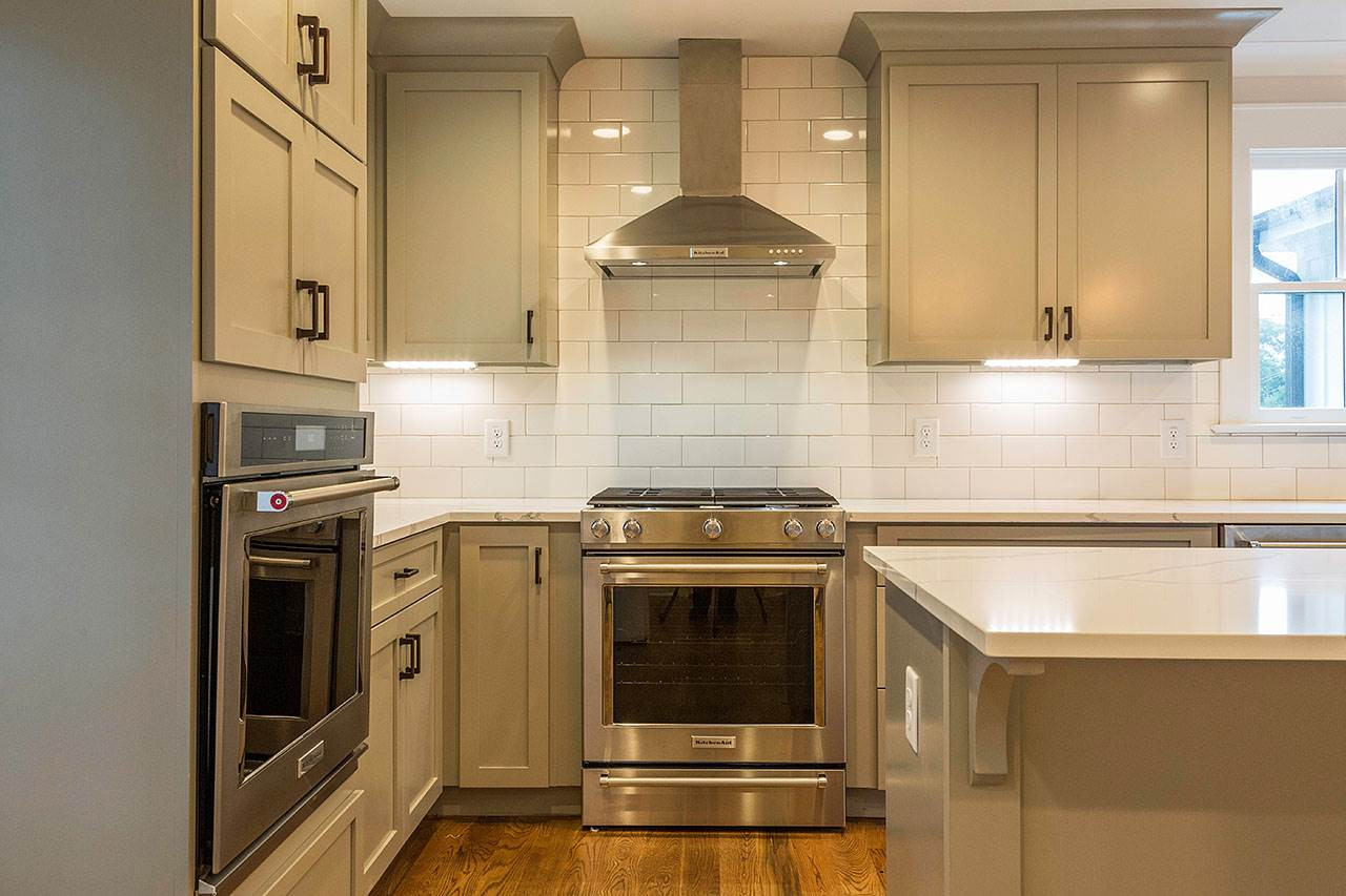 4902 Erwin Road Durham, NC 27705 - Photo 19 of 25 Photo 19