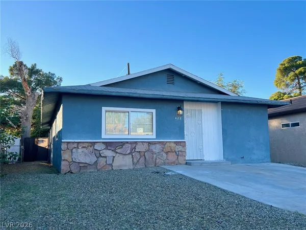 $1,695 | 428 South Beaumont Street, Las Vegas, NV 89106