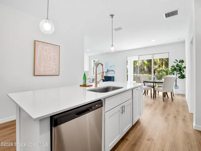 $2,100 | 1320 Seabreeze Street Southwest, Palm Bay, FL 32908