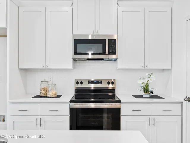 $2,100 | 1320 Seabreeze Street Southwest, Palm Bay, FL 32908