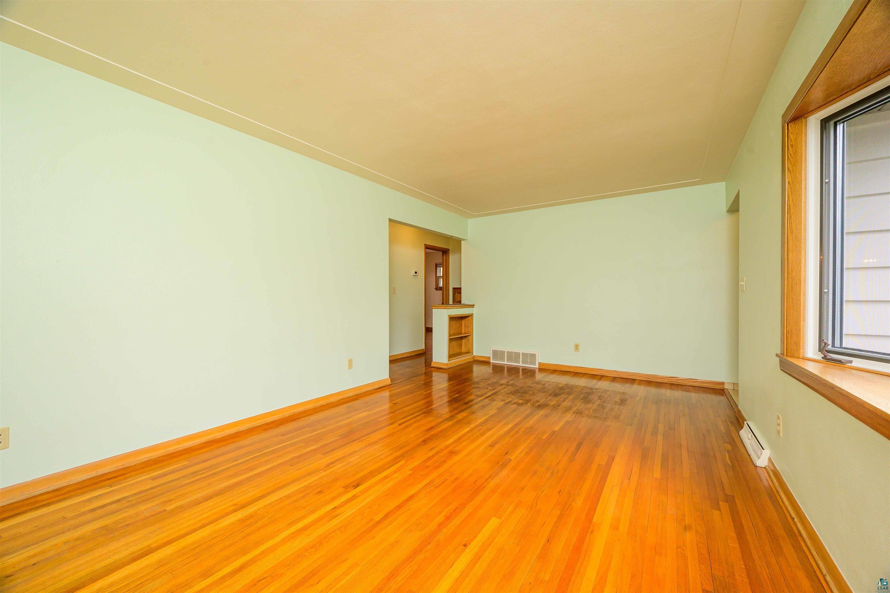 5014 Avondale Street Duluth, MN 55804 - Photo 6 of 68