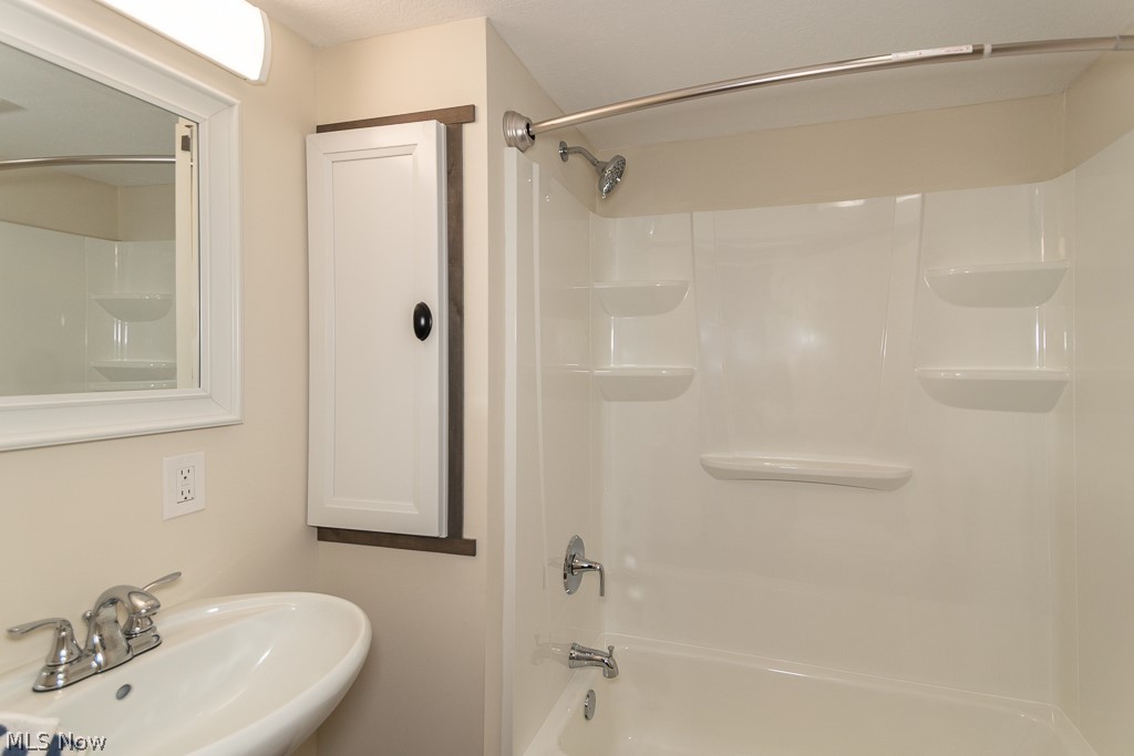 2156 South Ridge Road East Ashtabula, OH 44004 - Photo 29 of 35