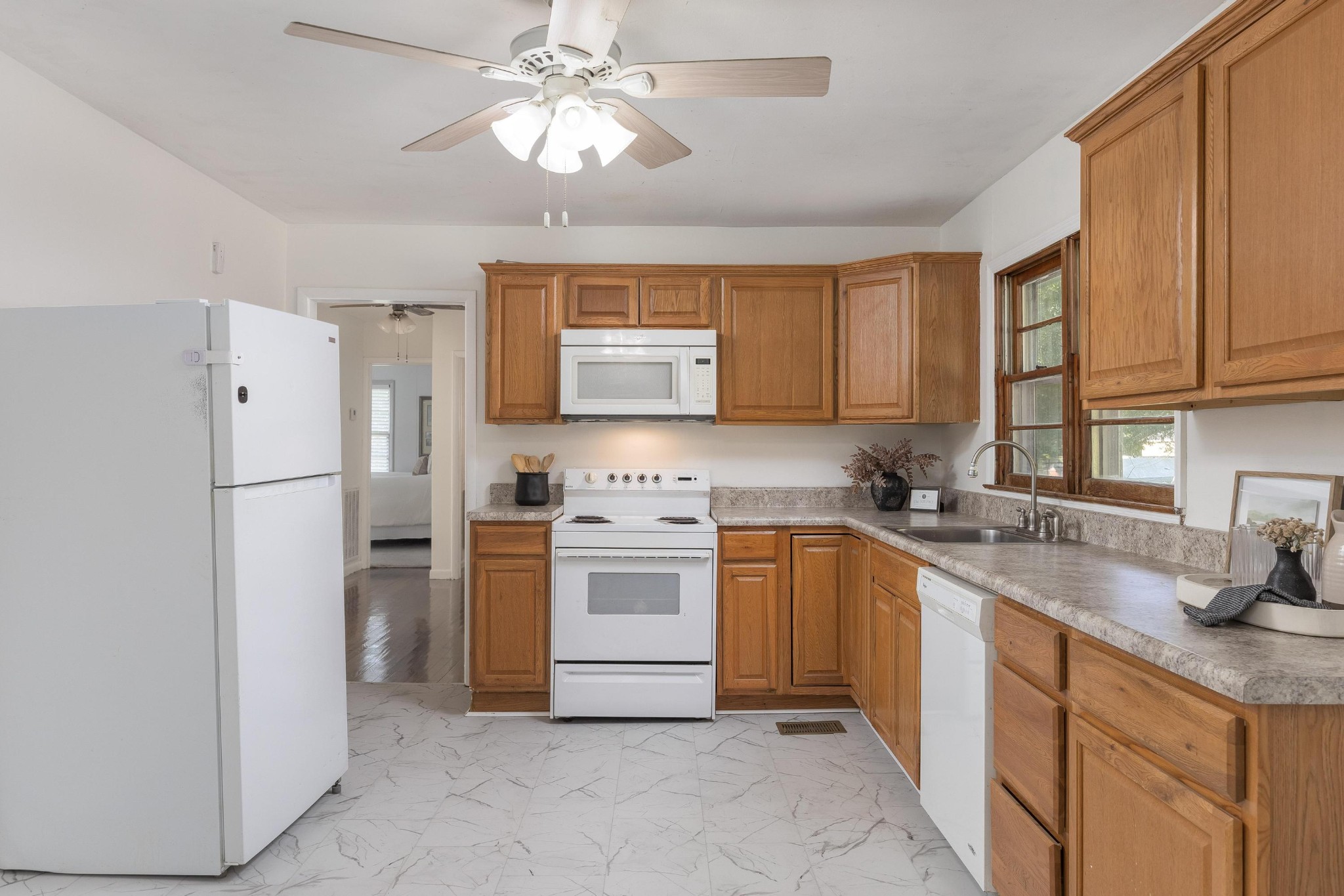 2414 Howell Street Cleveland, TN 37323 - Photo 9 of 29 Gallery Image 9