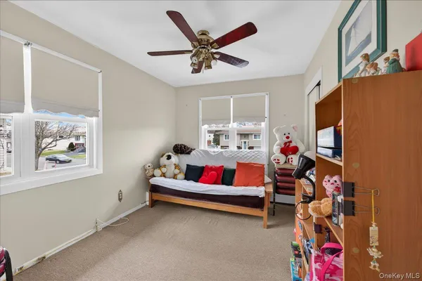 $699,000 | 41 North Kings Avenue, Lindenhurst, NY 11757