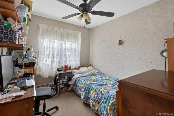 $699,000 | 41 North Kings Avenue, Lindenhurst, NY 11757