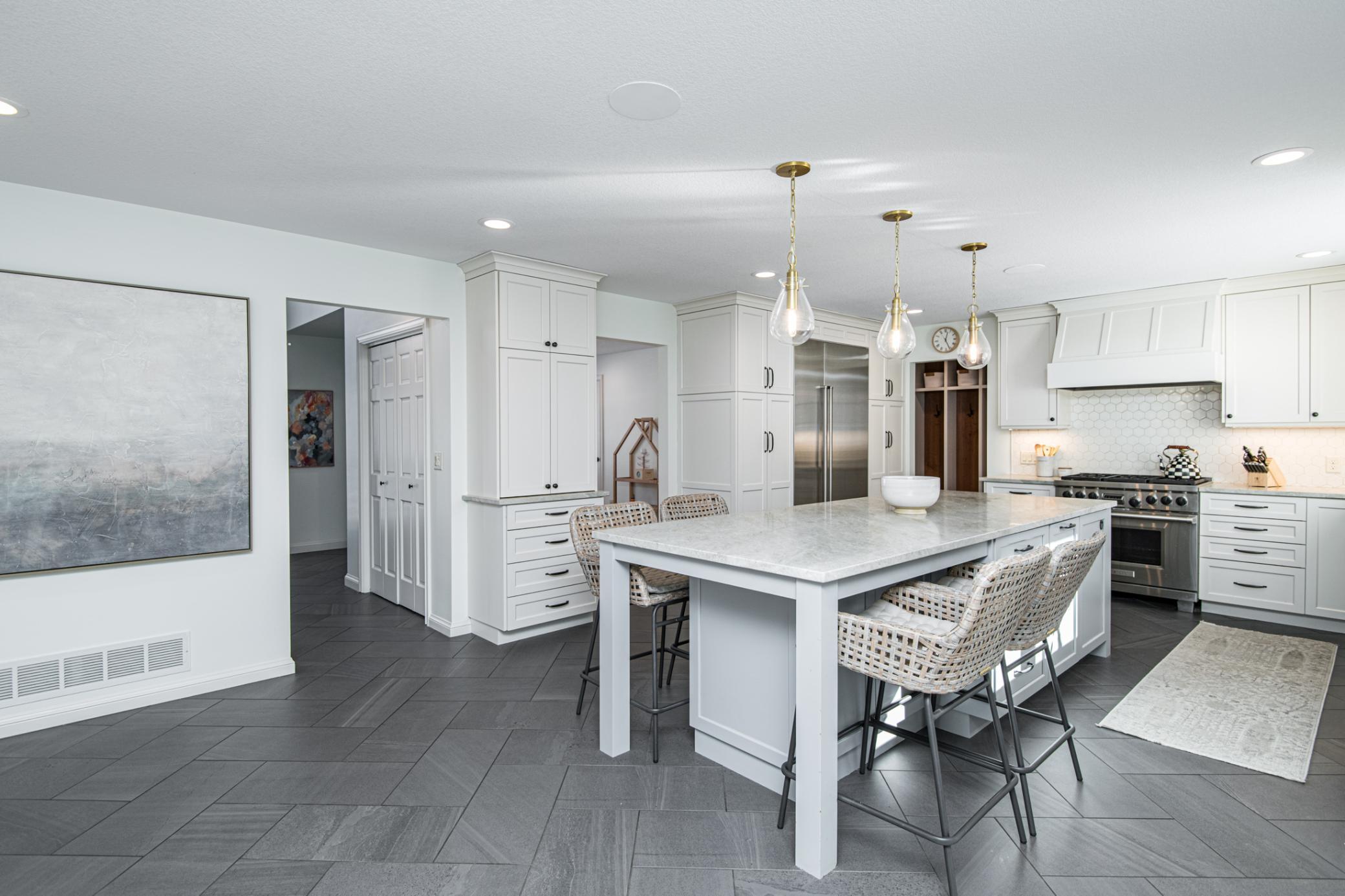 2375 Hardwood Court Southwest Rochester, MN 55902 - Photo 7 of 64 Gallery Image 7