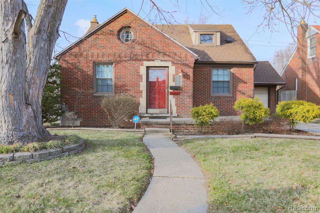16003 Stephens Eastpointe, MI 48021 - Photo 2 of 30 Gallery Image 2