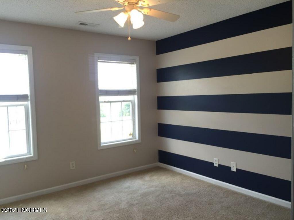 200 Derby Downs Drive Sneads Ferry, NC 28460 - Photo 19 of 24 displayPicture (19)