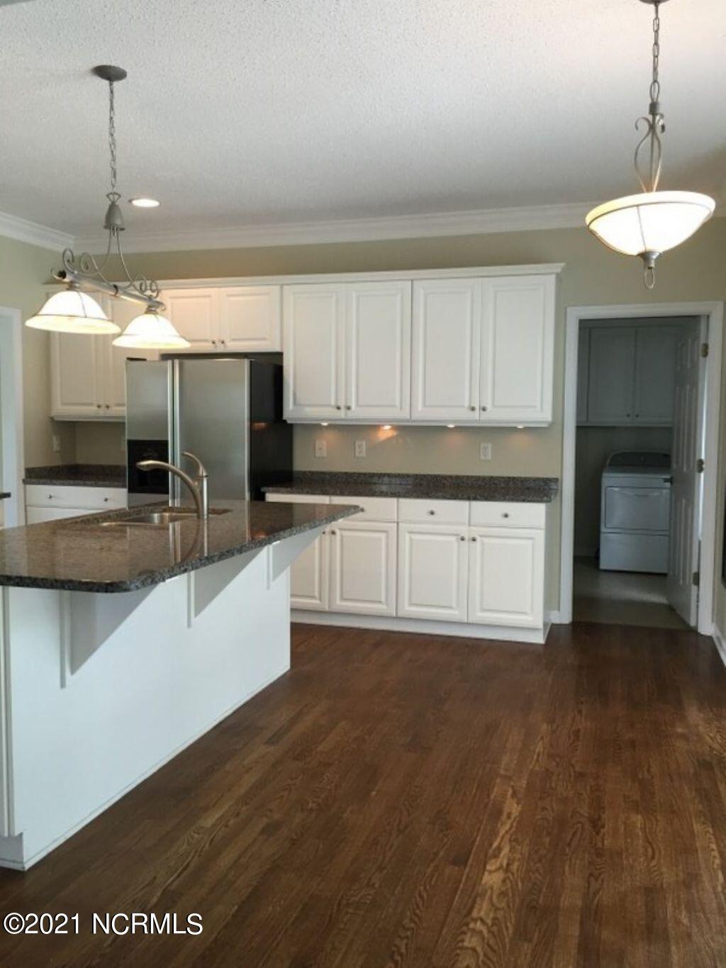 200 Derby Downs Drive Sneads Ferry, NC 28460 - Photo 5 of 24 displayPicture (5)